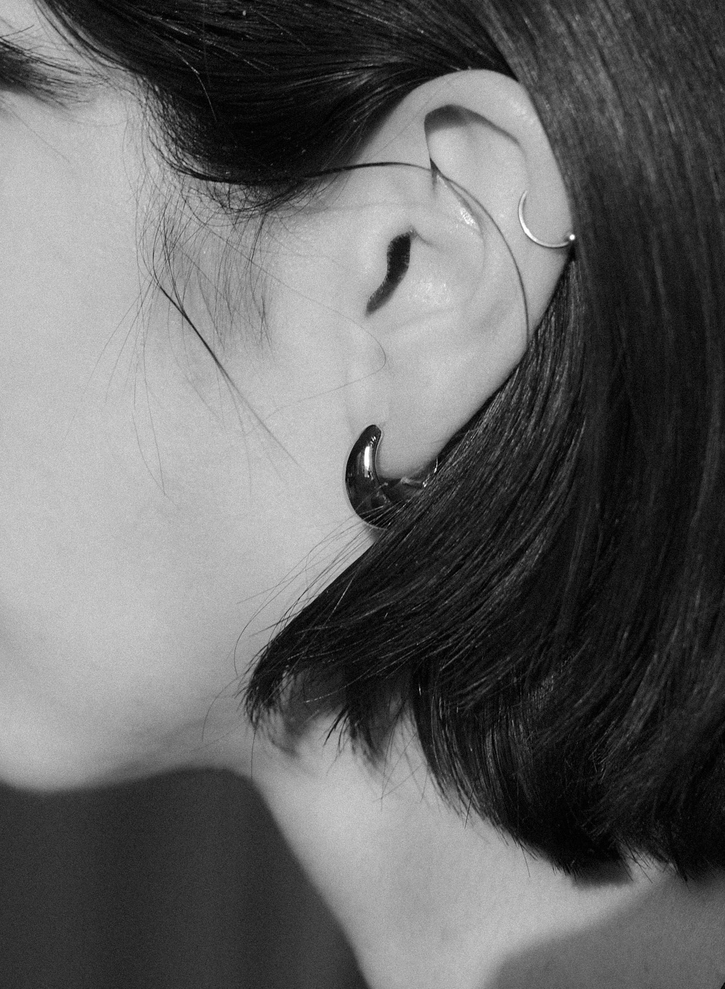 The Luna Curve One-Touch Hoop Earrings