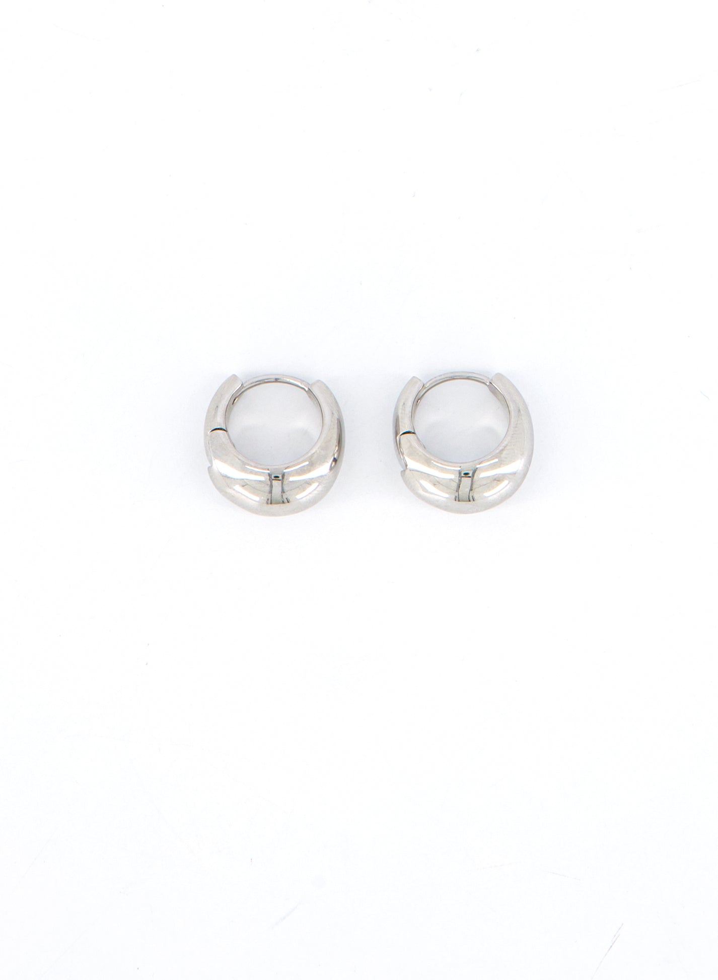 The Luna Curve One-Touch Hoop Earrings
