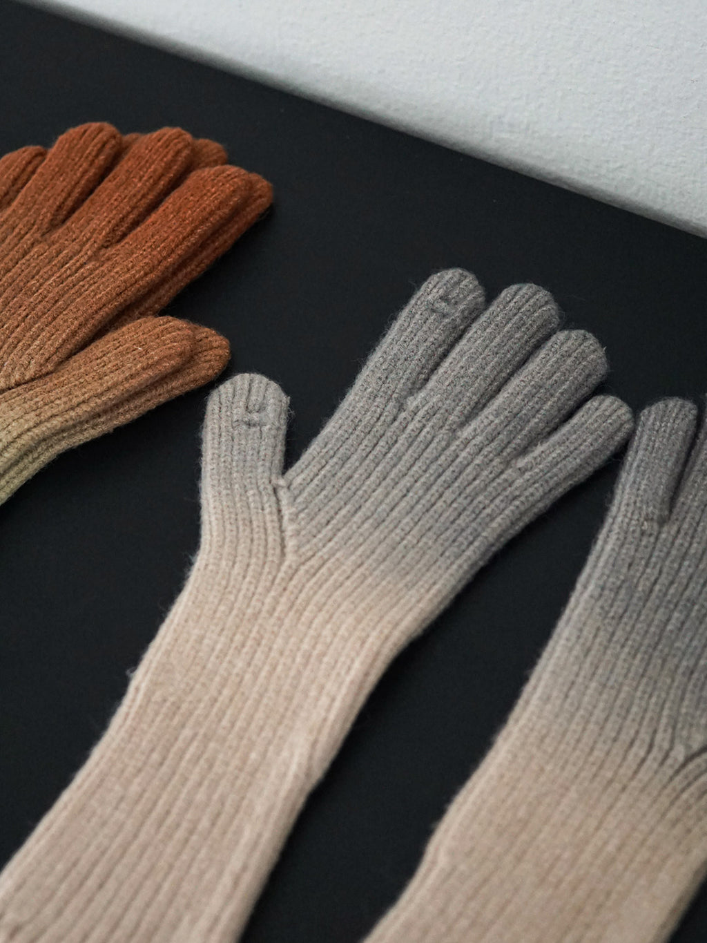Gradient Wool-Blend Gloves