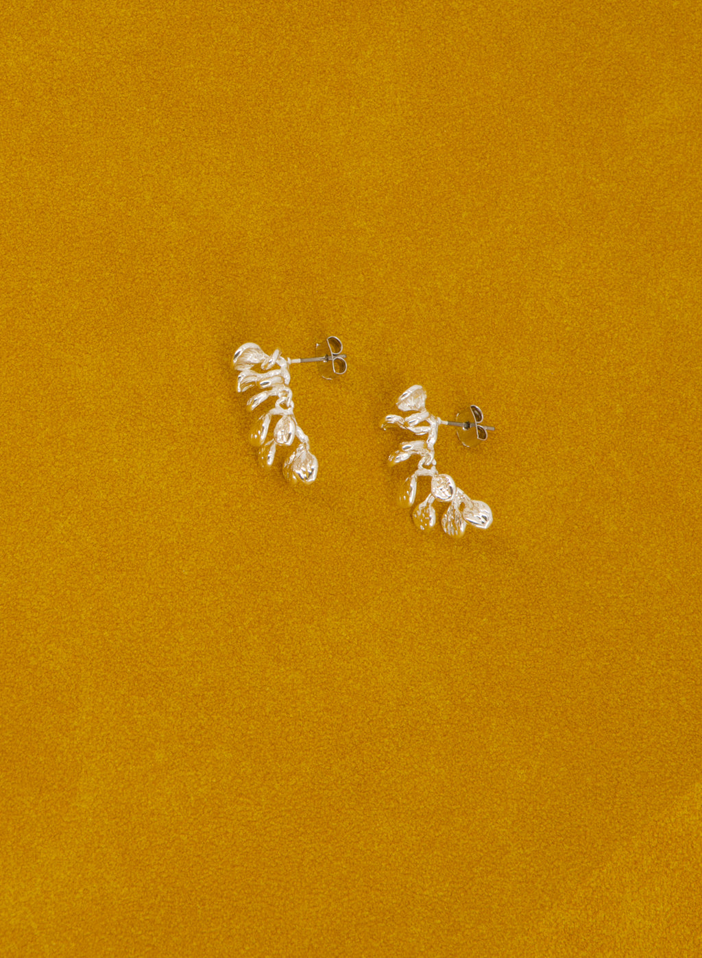 Leaf Drop Earrings • Gold/Silver