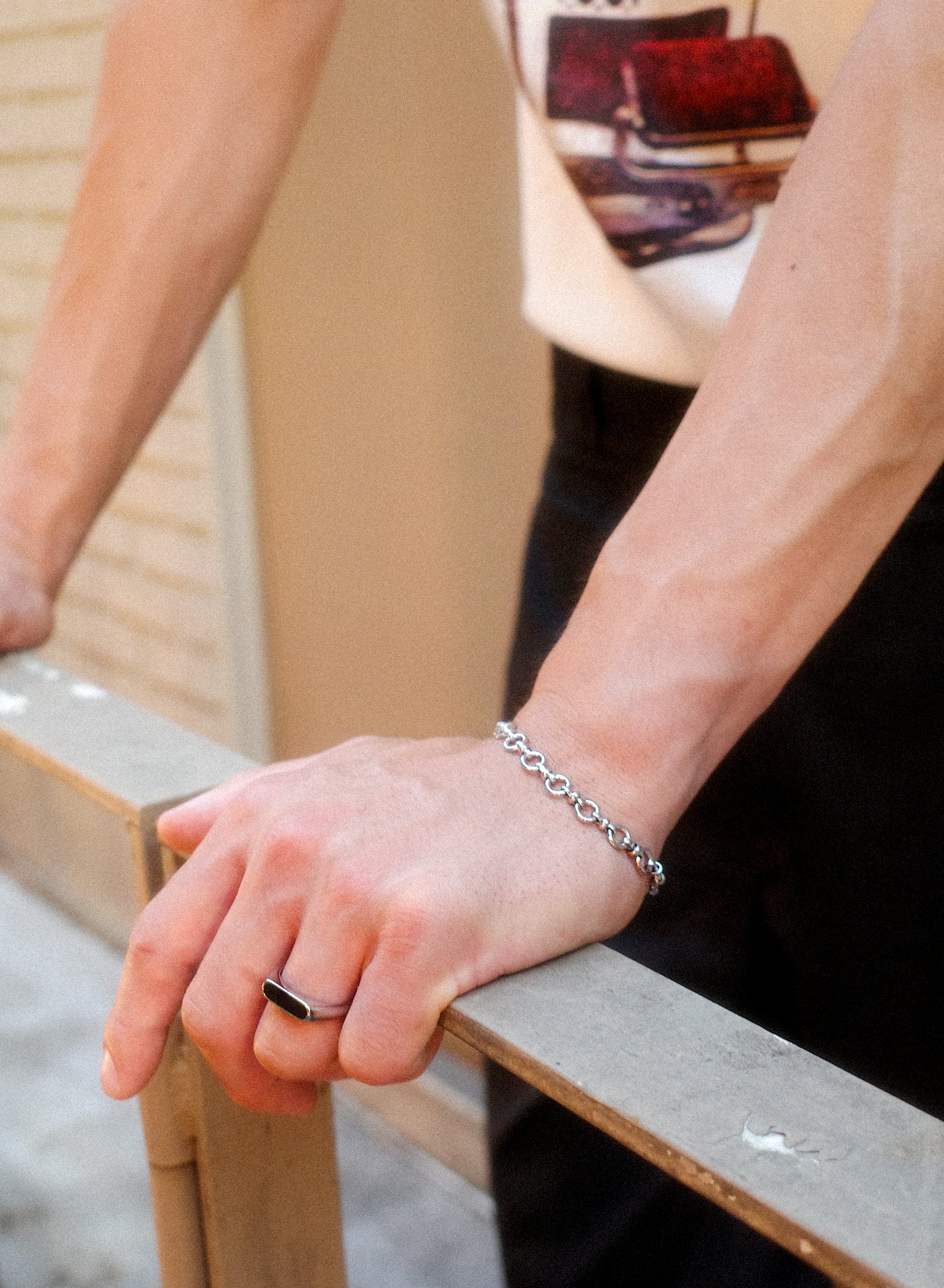 ORBIT CHAIN BRACELET