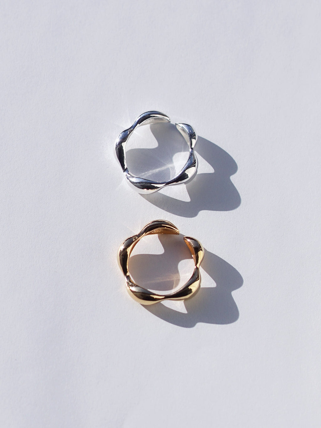 WAVY RINGS