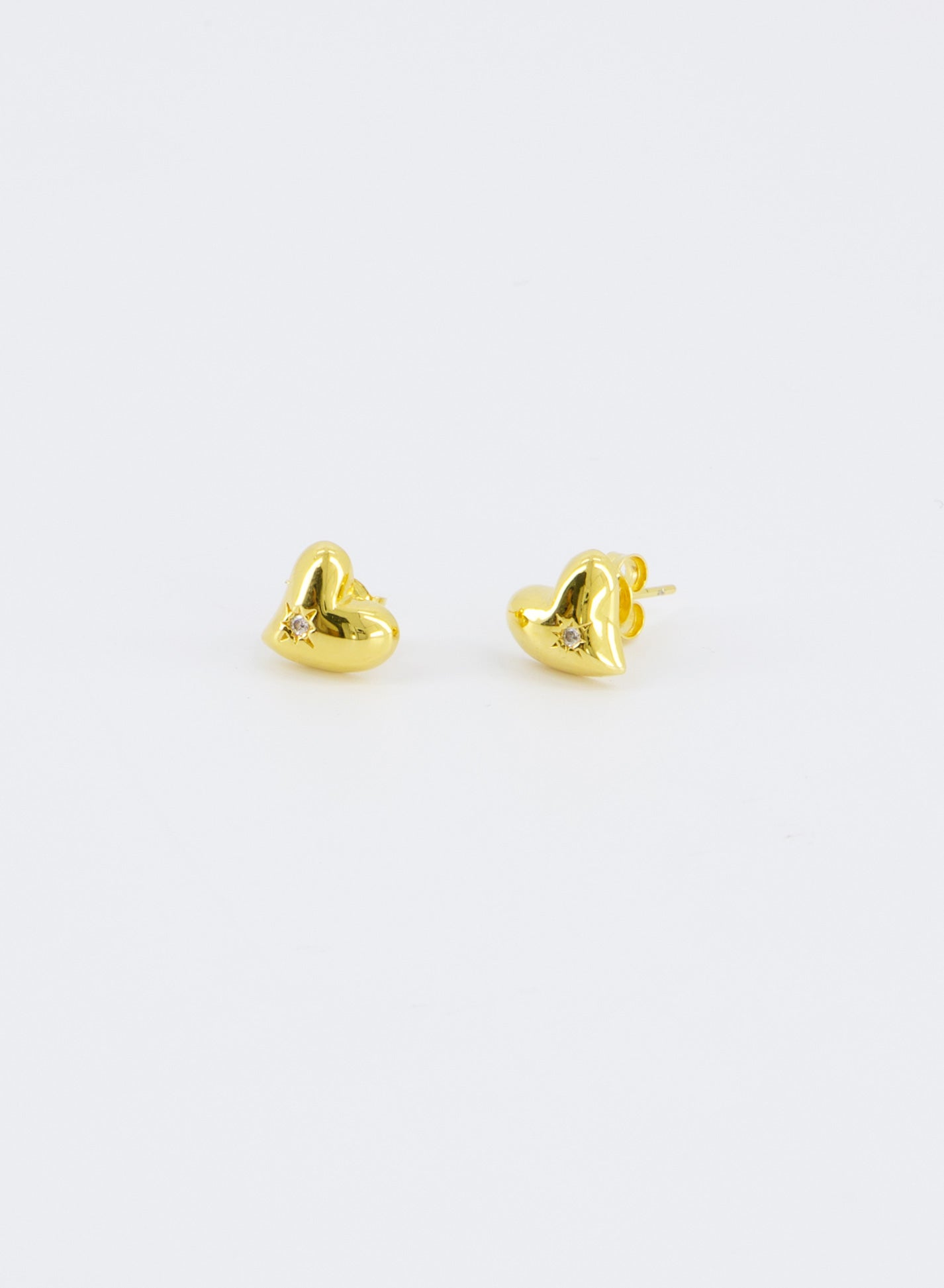Voluminous Heart Earrings • Gold