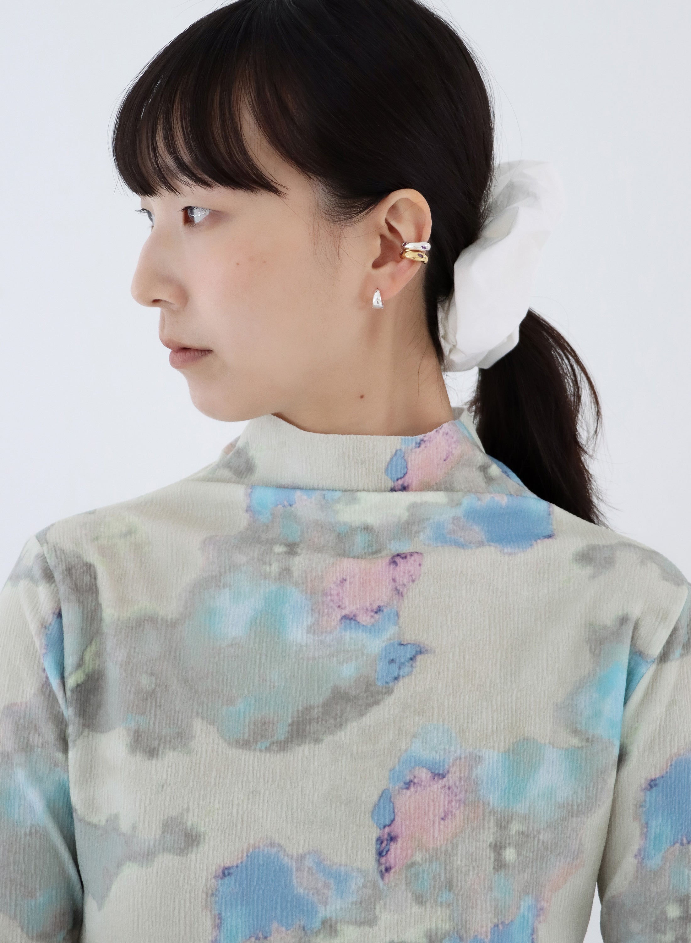 RHEA CUBIC BOLD EAR CUFF