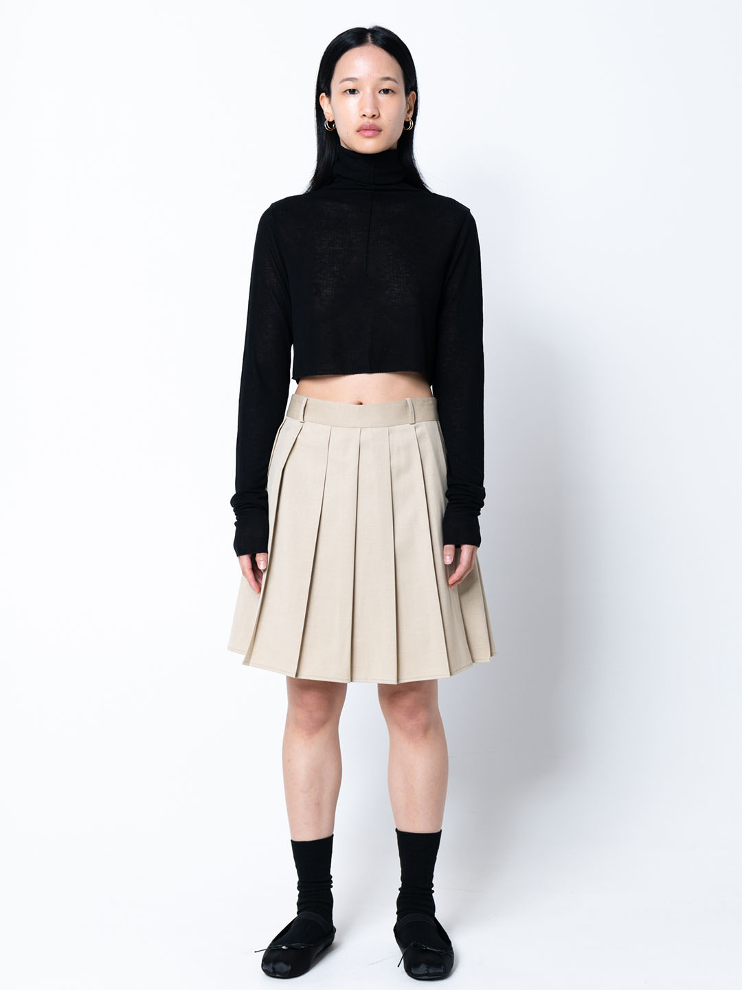 Low-Rise Pleats Skirt