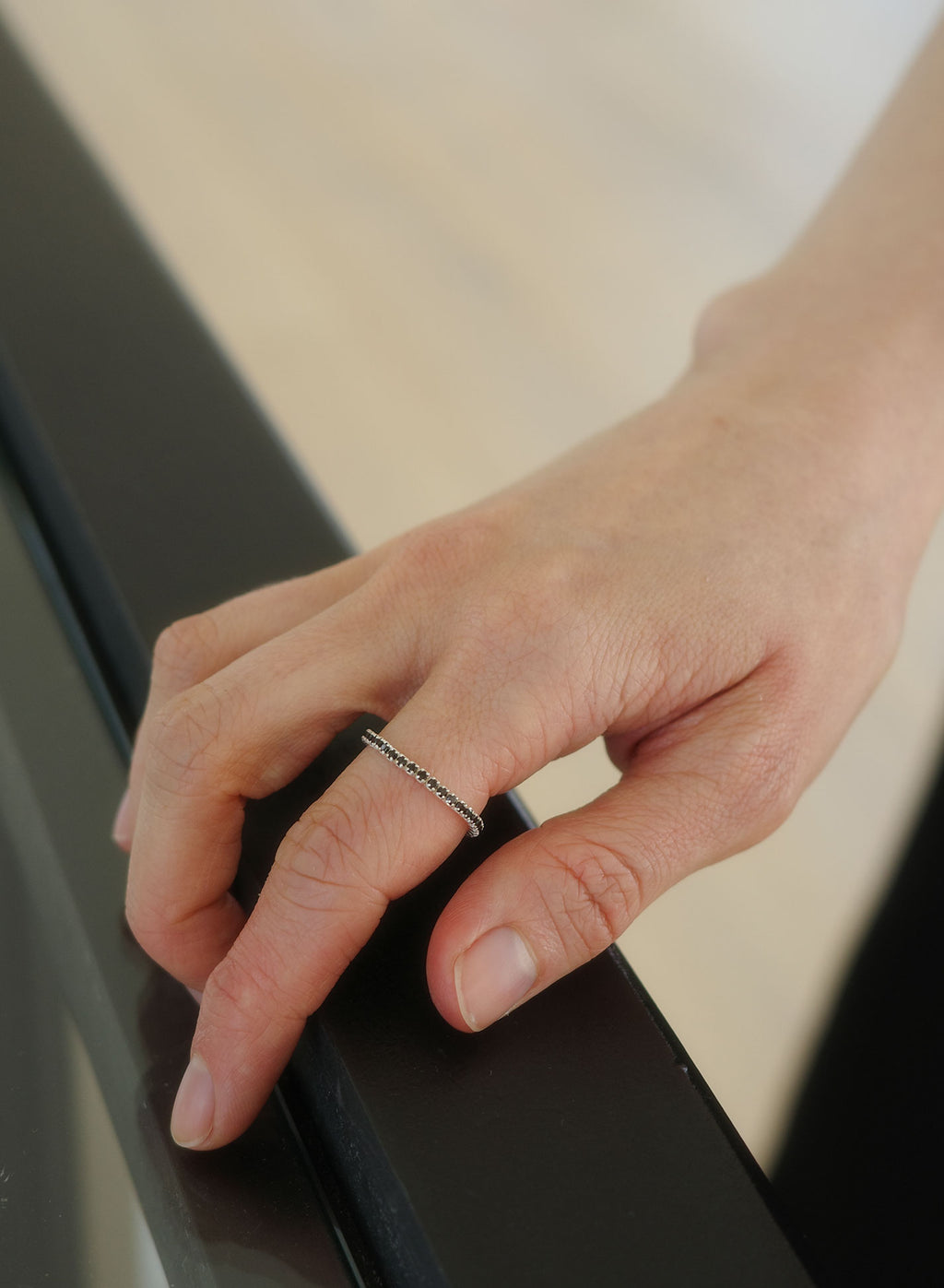 GEM TENNIS RINGS (BLACK/WHITE)