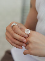 Concave Flat Ring