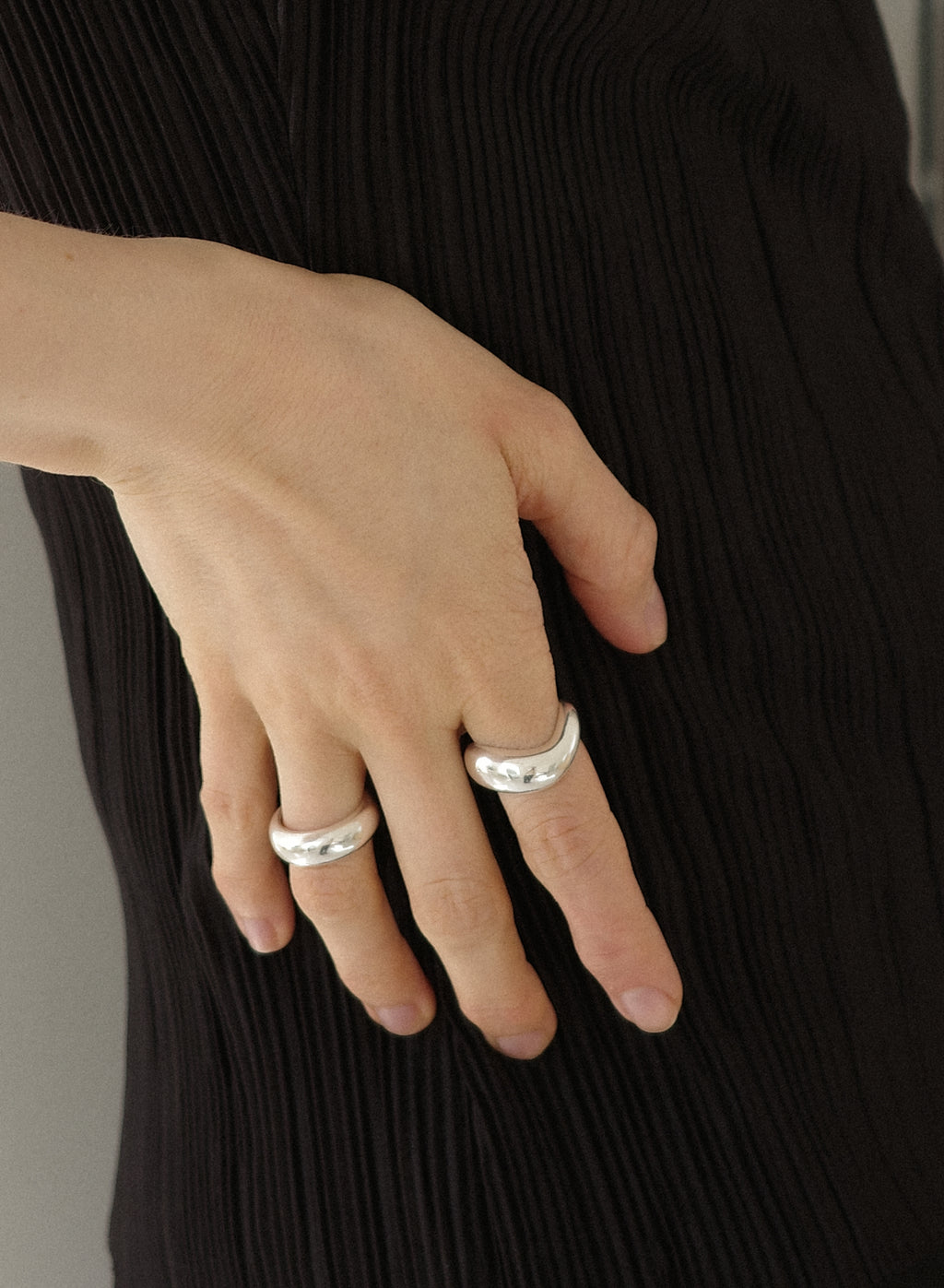 Round Bold Ring