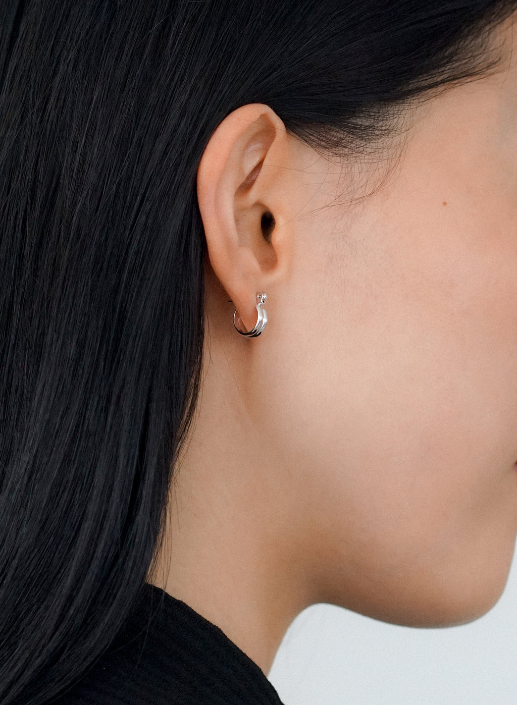 DOUBLE LINE MINI HOOPS