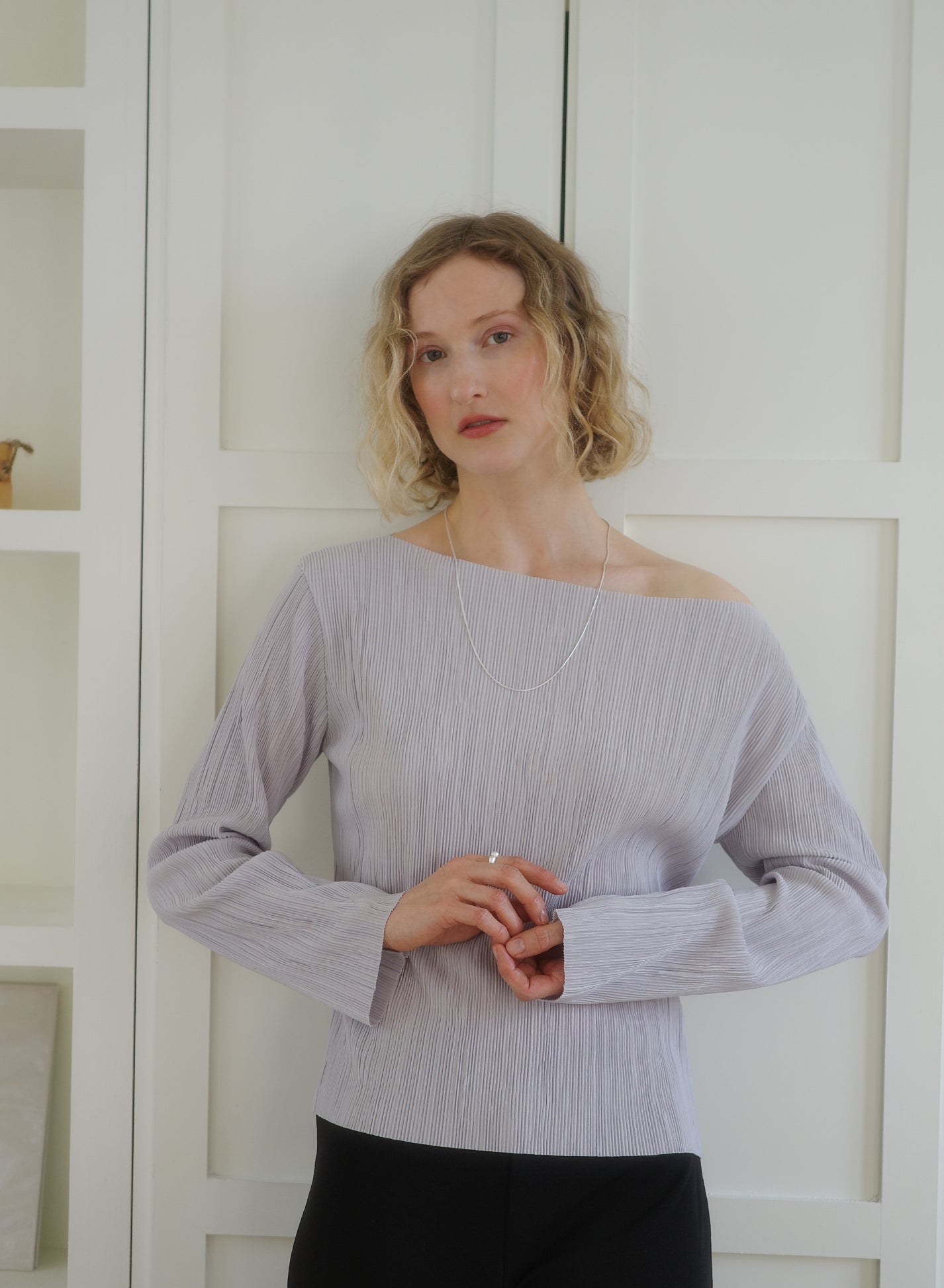 Soft Pleats Long-Sleeve Top ㅡ Grey