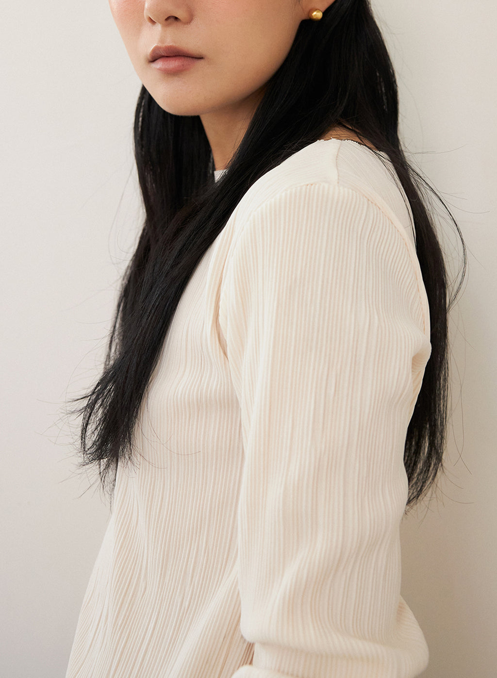 Soft Pleats Long-Sleeve Top ㅡ Cream
