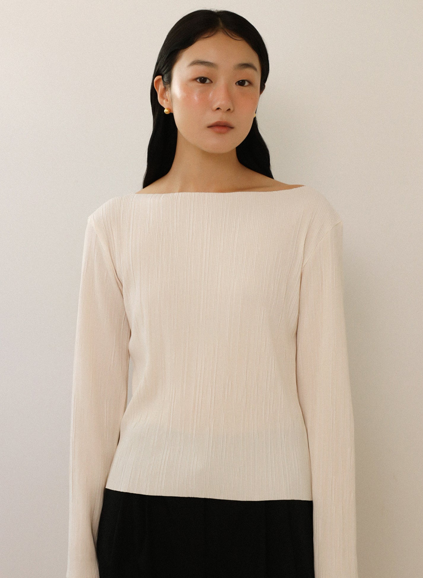 Soft Pleats Long-Sleeve Top ㅡ Cream