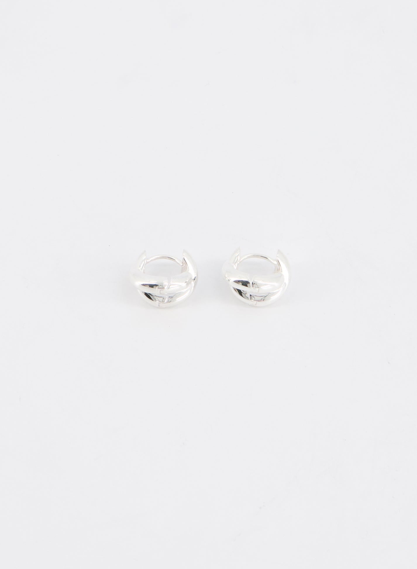 Twisted Knot Hoops